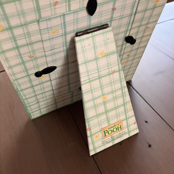 Winnie the Pooh and Piglet Set with Picture Frame and Plate - Picture 8 of 11